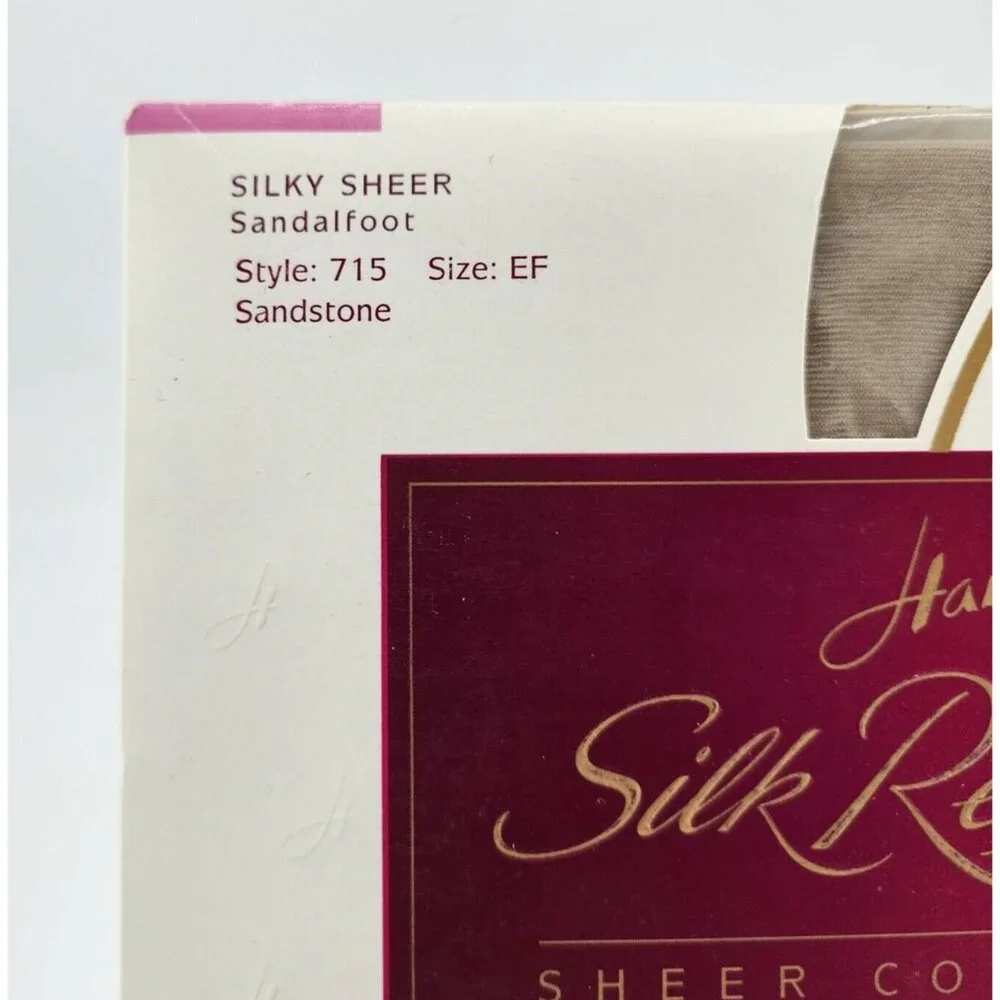 x2 Hanes Silk Reflection Silky Sheer Sandalfoot Pantyhose Style 715 Sandstone EF